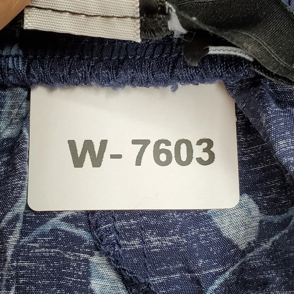 Torrid Women Shorts 2 Navy Nylon Rayon Floral Pajama Shorts Cottagecore